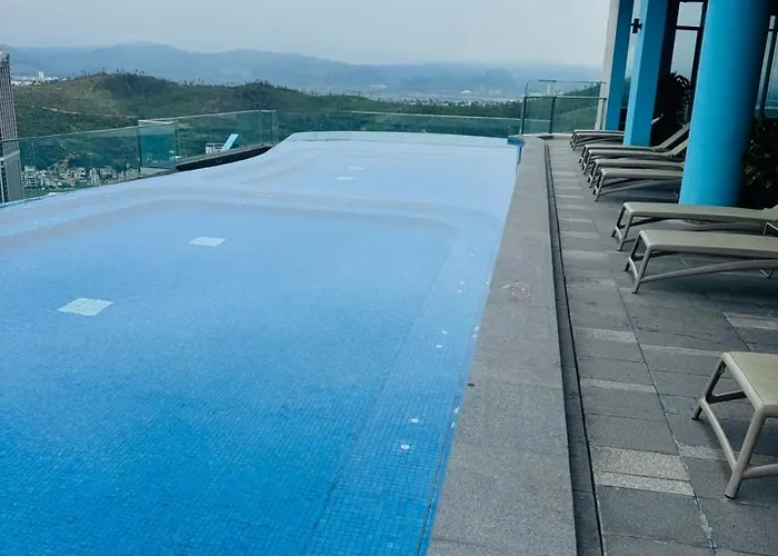 Aparthotel A La Carte Bay View Bien Tang Cao Ha Long