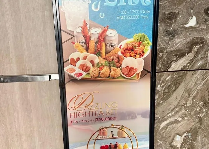 A La Carte Bay View Bien Tang Cao *