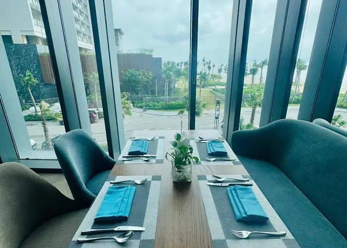 A La Carte Bay View Bien Tang Cao Aparthotel
