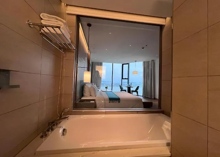 A La Carte Bay View Bien Tang Cao Aparthotel *