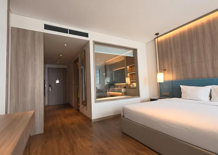 A La Carte Bay View Bien Tang Cao Aparthotel Ha Long
